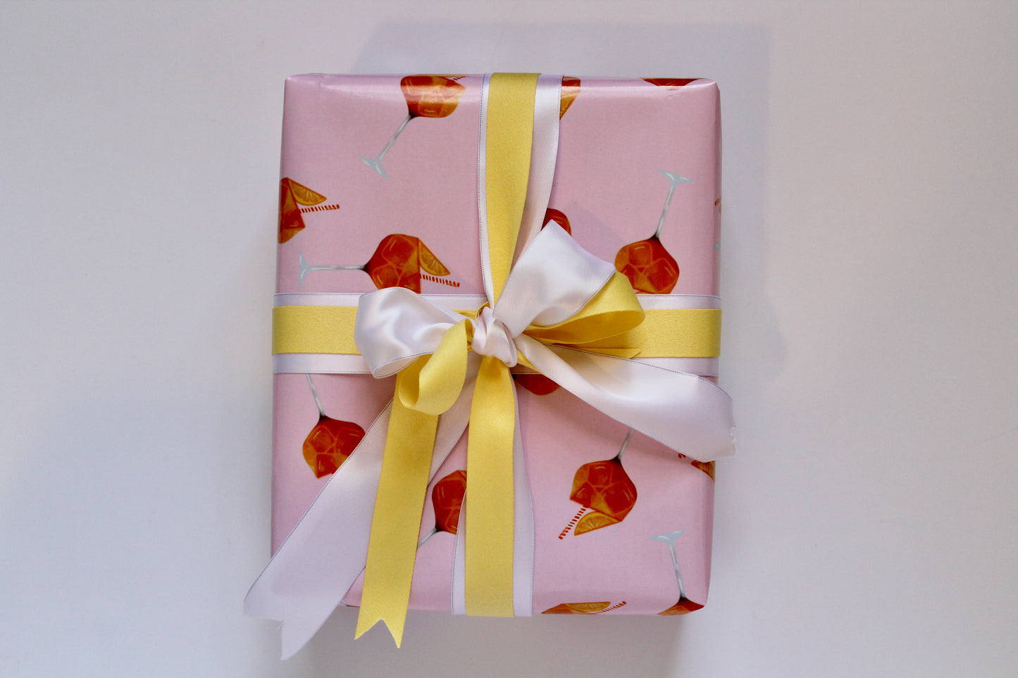 Feeling Spritzy Gift Wrap